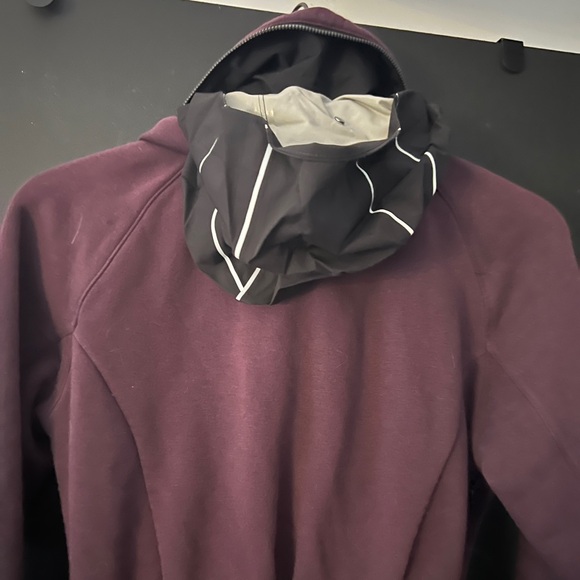 Lululemon zippered peplum sweatshirt - Picture 5 of 8